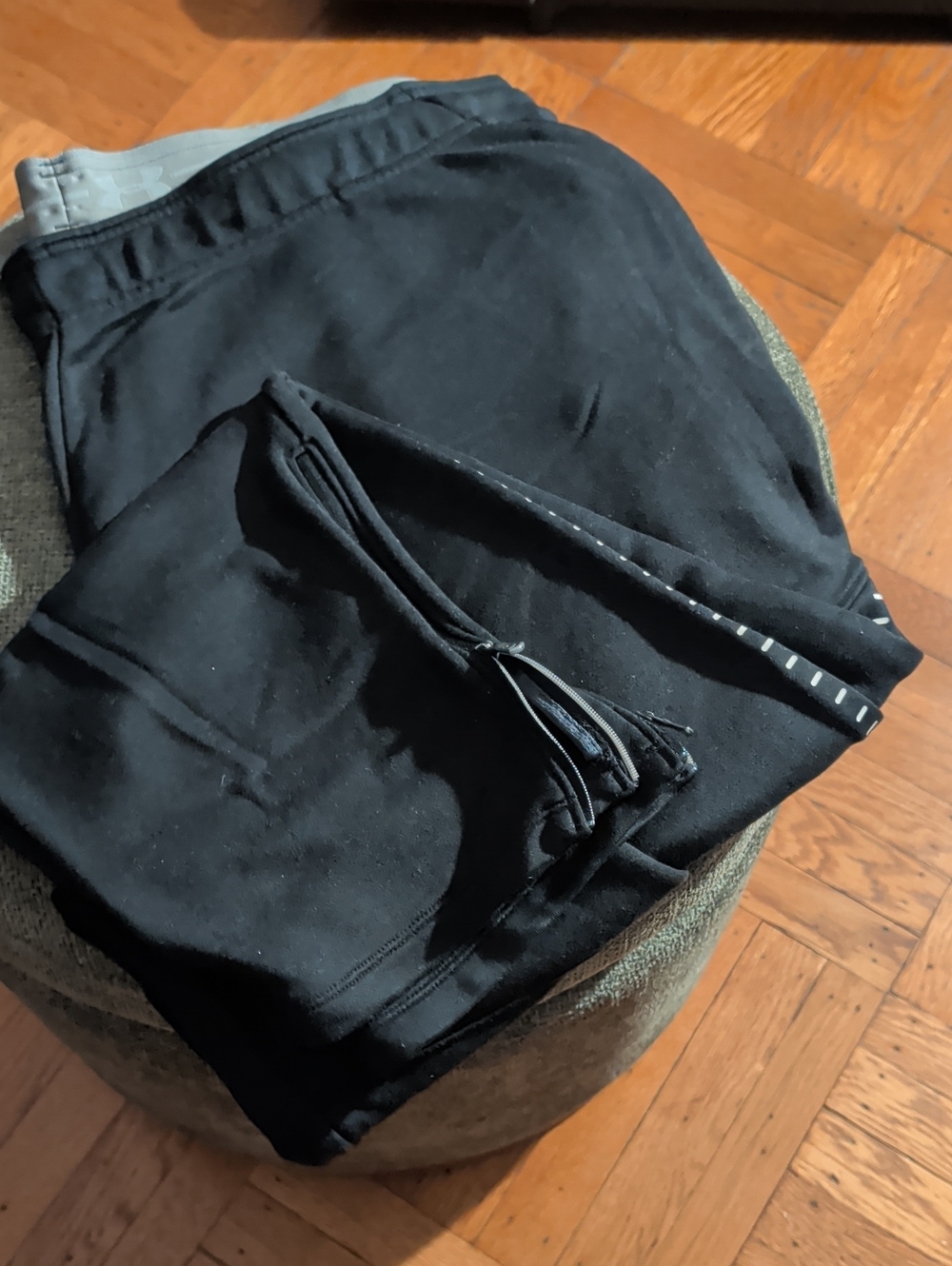 Under Armour Black Men's Joggers with Drawstring